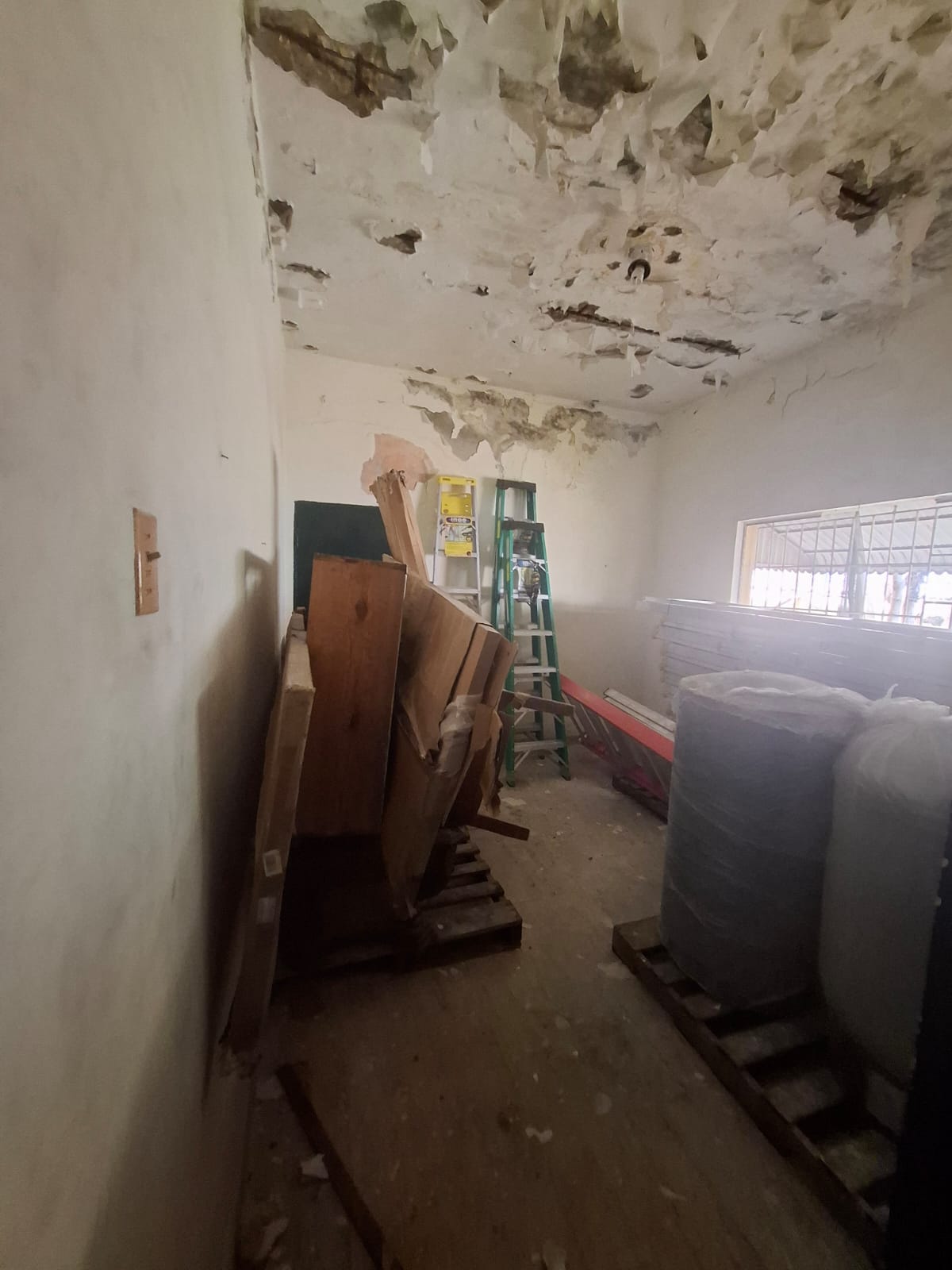 WhatsApp Image 2026-05-29 at 15.24.37 (1) 🏡 Casa en Venta – Ideal para Inversión o Desarrollo Comercial