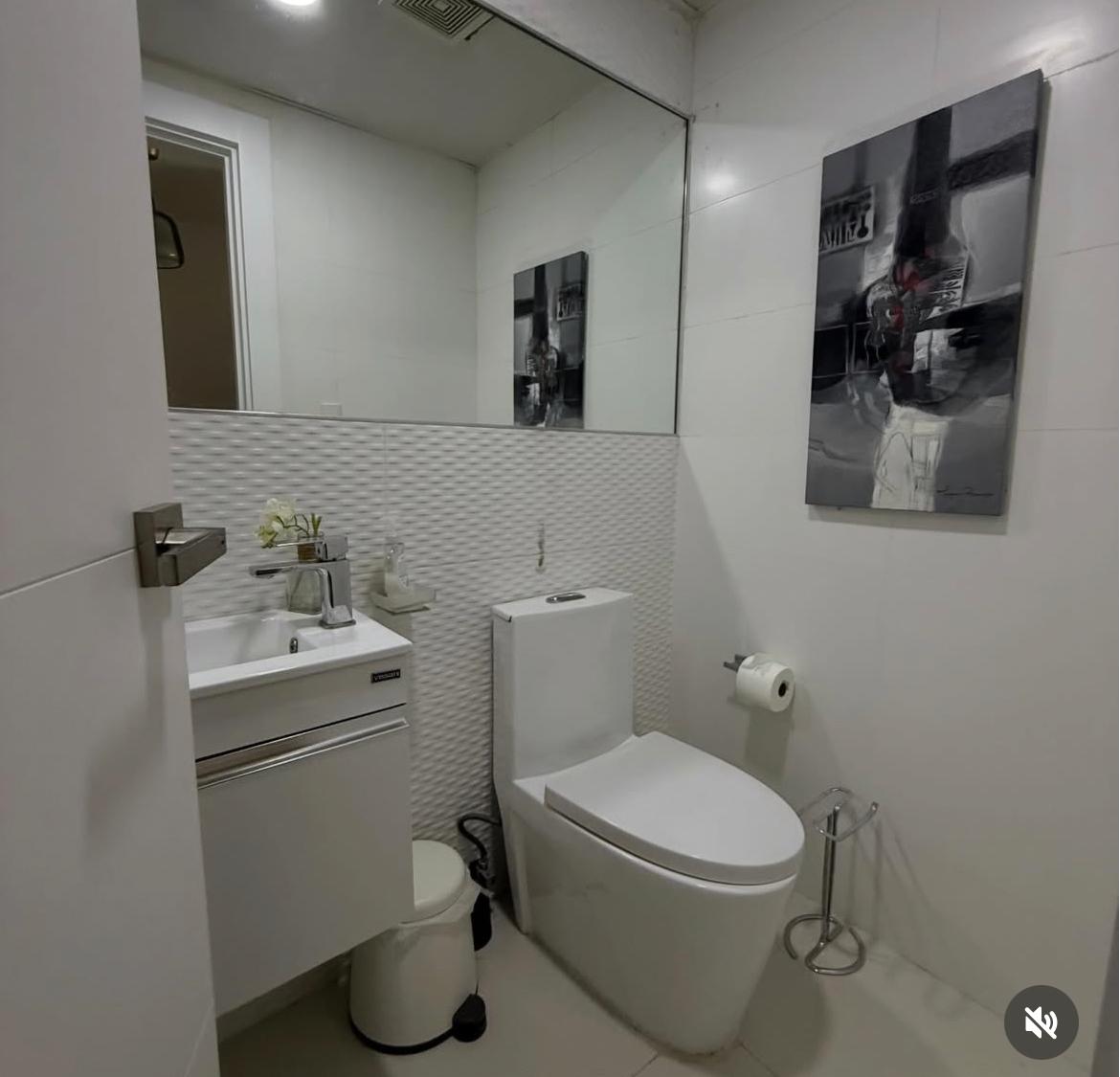 WhatsApp Image 2026-05-27 at 20.33.56 (1) Vendo apartamento en Piantini