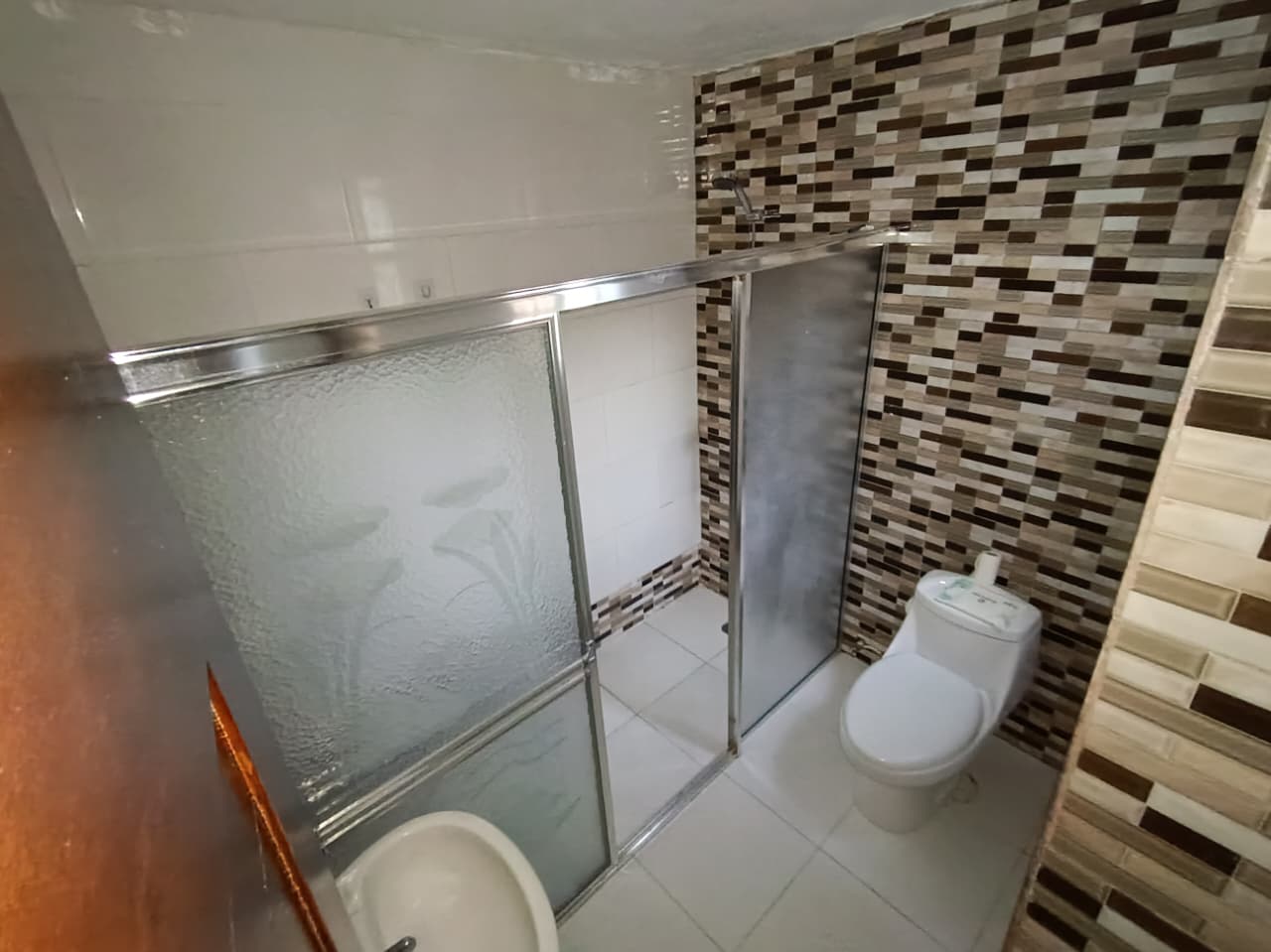 WhatsApp Image 2026-05-29 at 15.23.47 Vendo Casa en Santo Domingo a 5 minutos de Carrefour