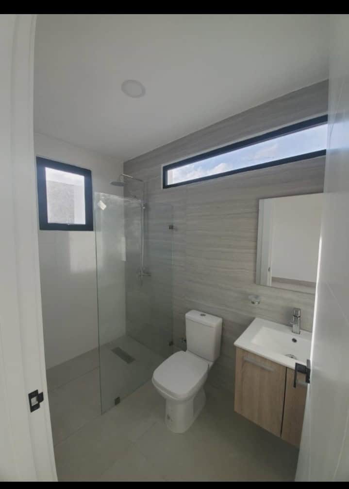 WhatsApp Image 2026-06-17 at 11.40.06 AM (1) VENDO EXCELENTE VILLA EN PLAYA NUEVA ROMANA