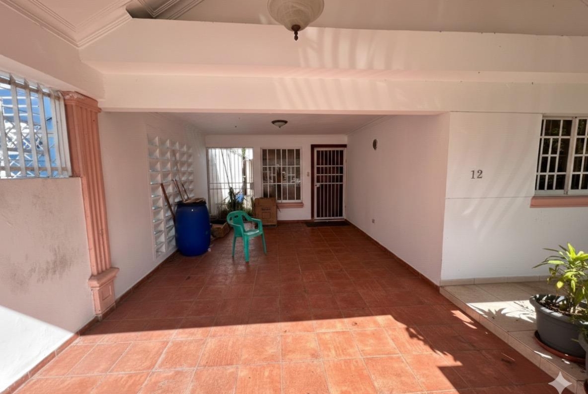 Vendo Casa en Las Praderas