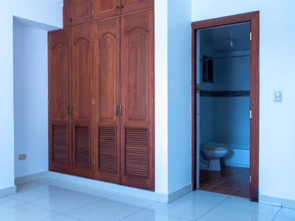 Vendo apartamento en Renacimiento