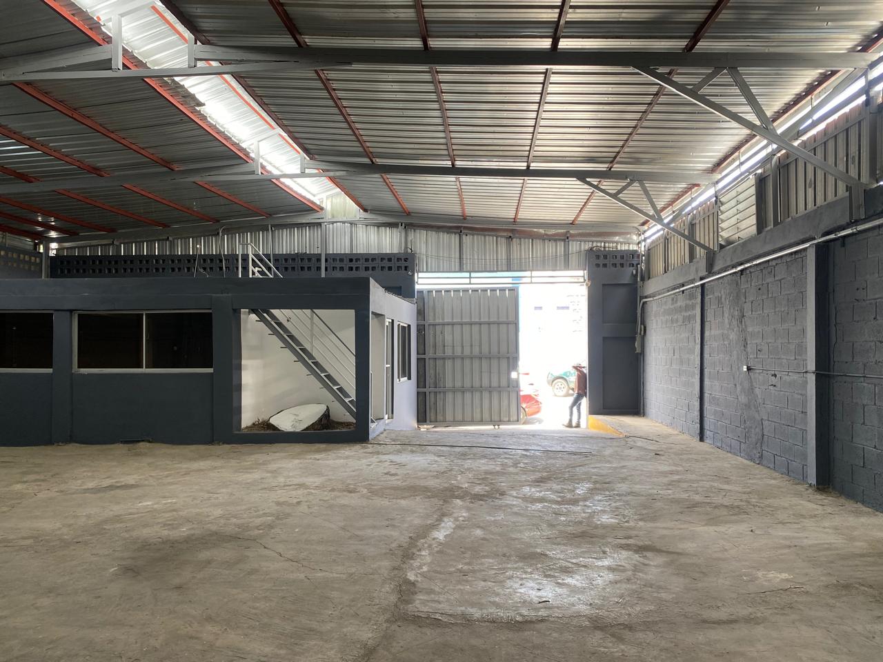 Nave Industrial en Paraíso - LaKasa Inmobiliaria