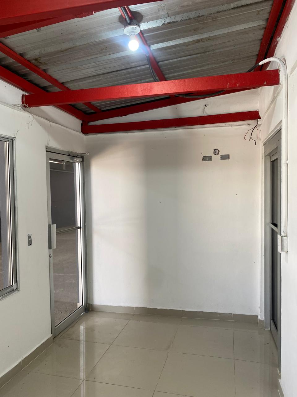 Nave Industrial en Paraíso - LaKasa Inmobiliaria