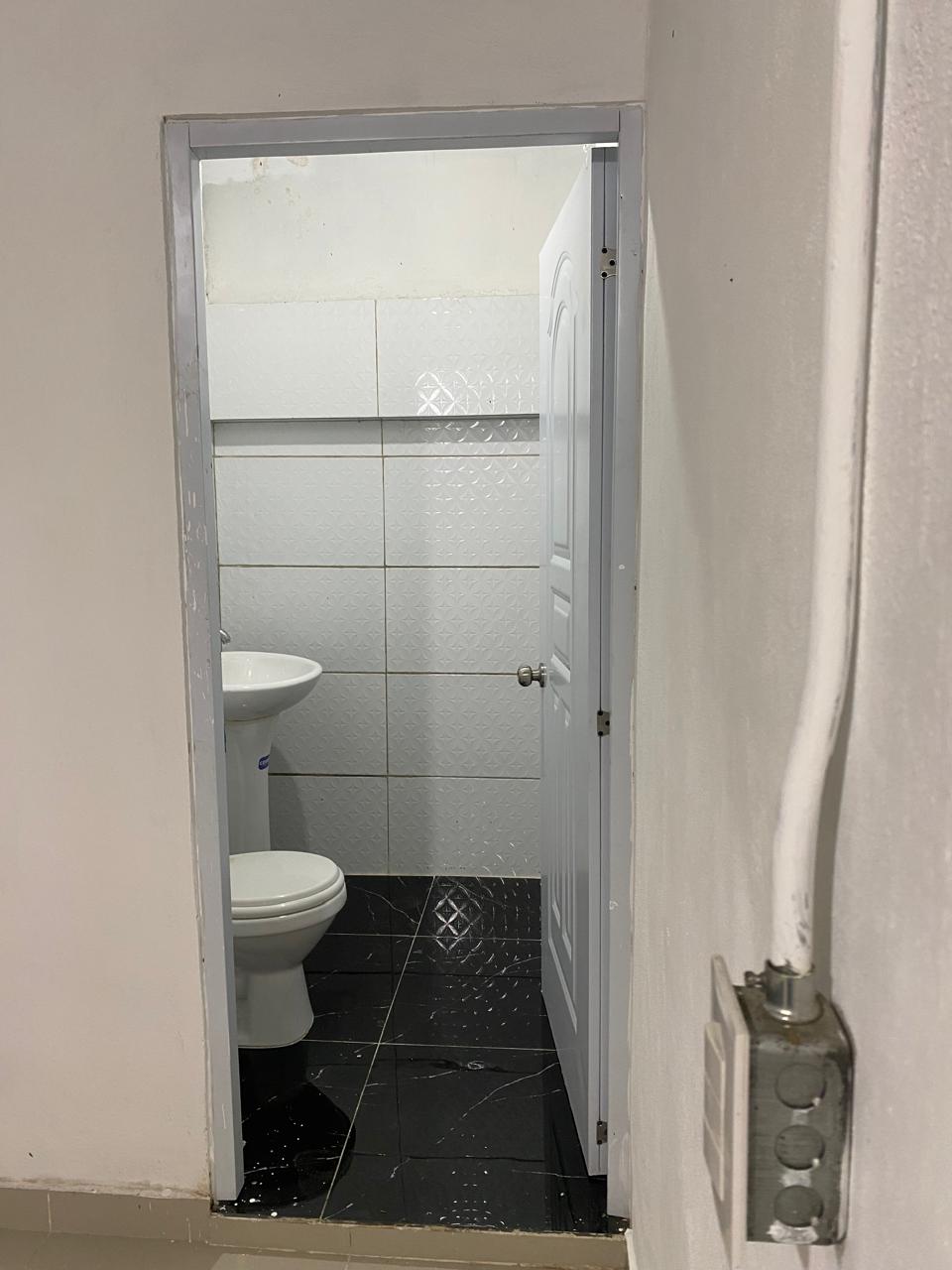 Nave Industrial en Paraíso - LaKasa Inmobiliaria