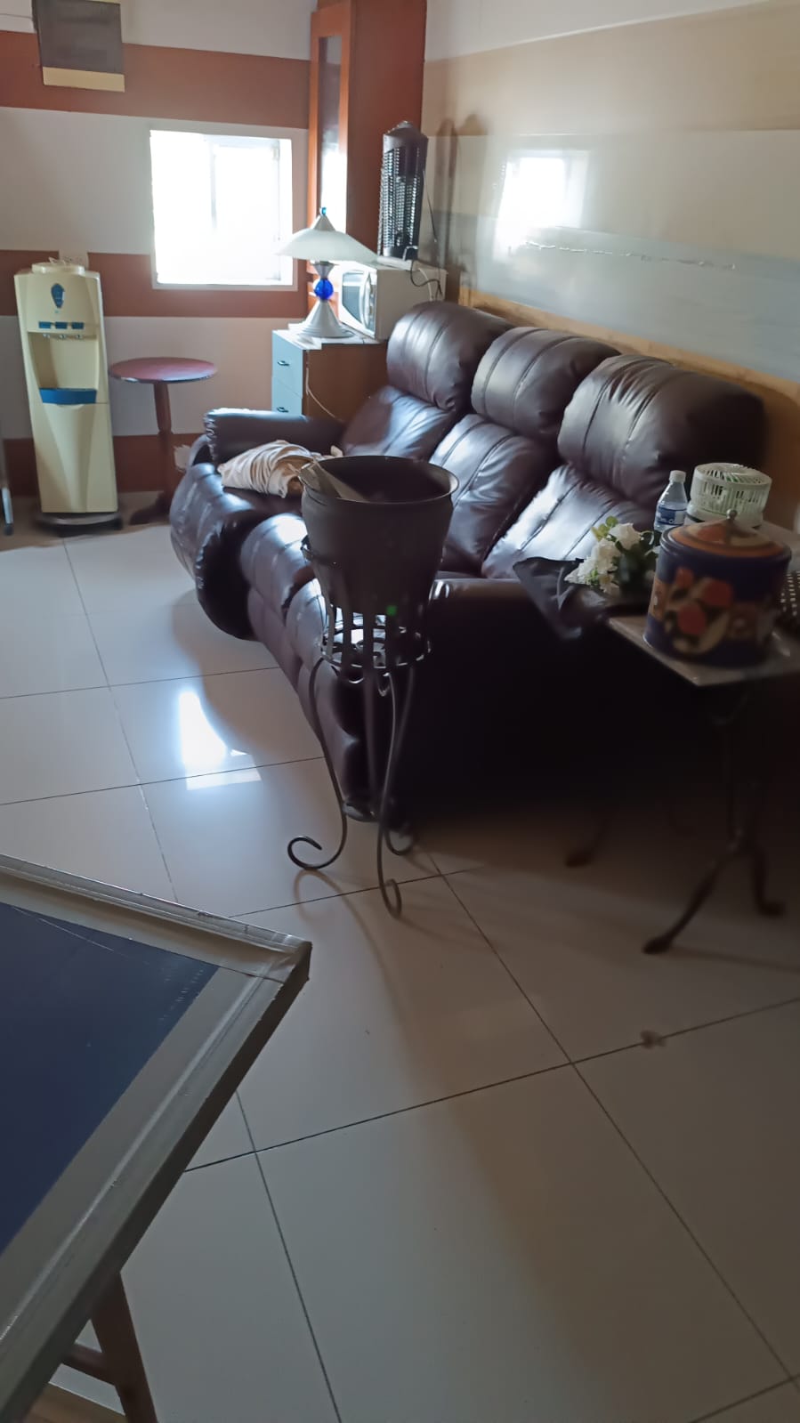 Se Vende Edificio de 4 Niveles en el Malecón de Santo Domingo Precio de Venta: RD$17,000,000 - LaKasa Inmobiliaria Se Vende Edificio de 4 Niveles en el Malecón de Santo Domingo Precio de Venta: RD$17,000,000 - LaKasa Inmobiliaria