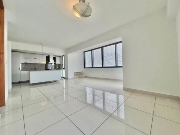Apartamento en Alquiler con Línea Blanca EVARISTO MORALES USD 1,150.00 (Mantenimiento incluido)