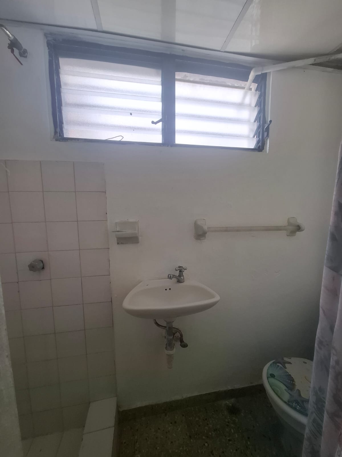 Apartamento en Alquiler – Residencial El Túnel Precio: RD$40,000 mensuales - LaKasa Inmobiliaria