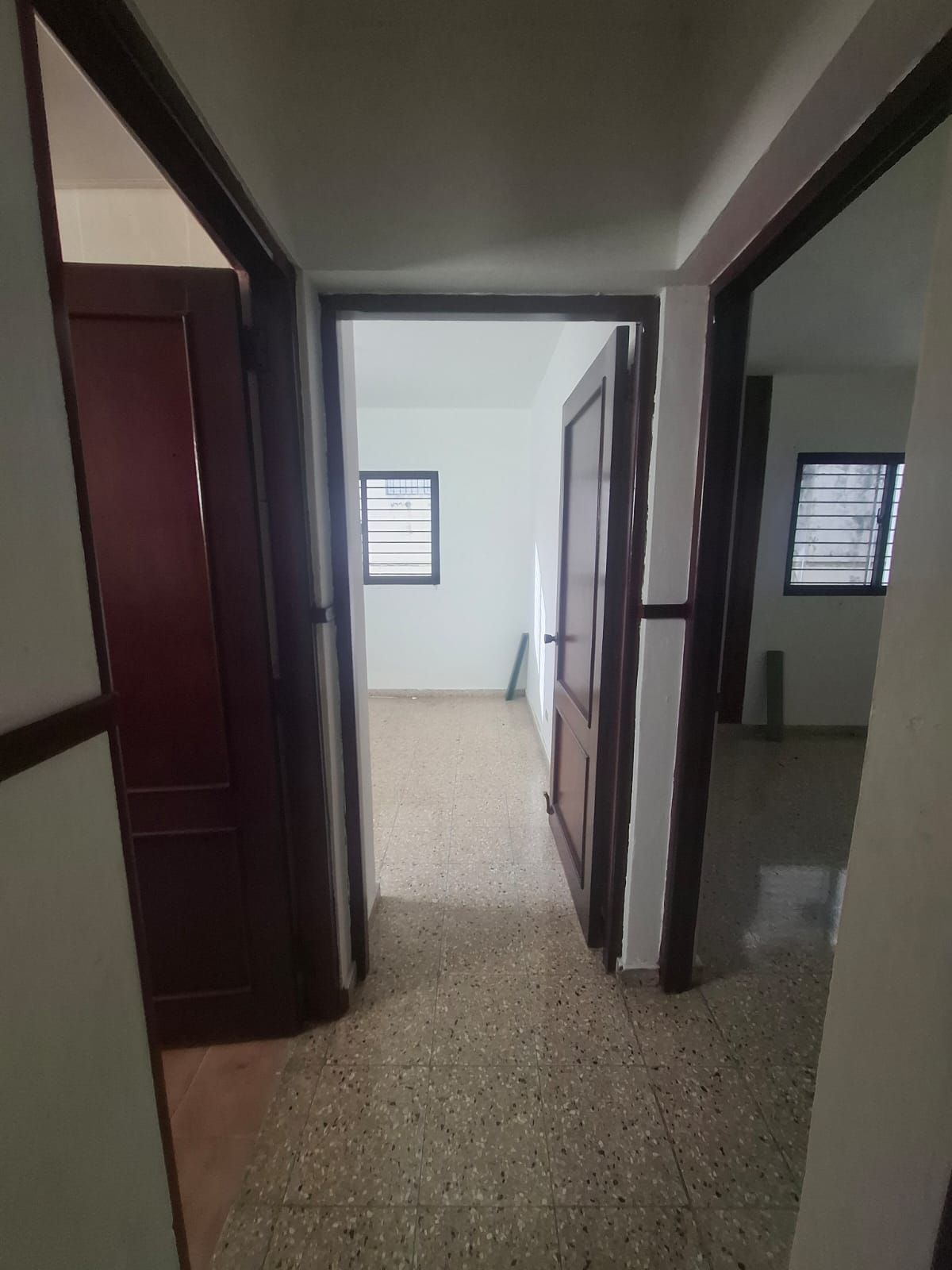 Apartamento en Alquiler – Residencial El Túnel Precio: RD$40,000 mensuales - LaKasa Inmobiliaria