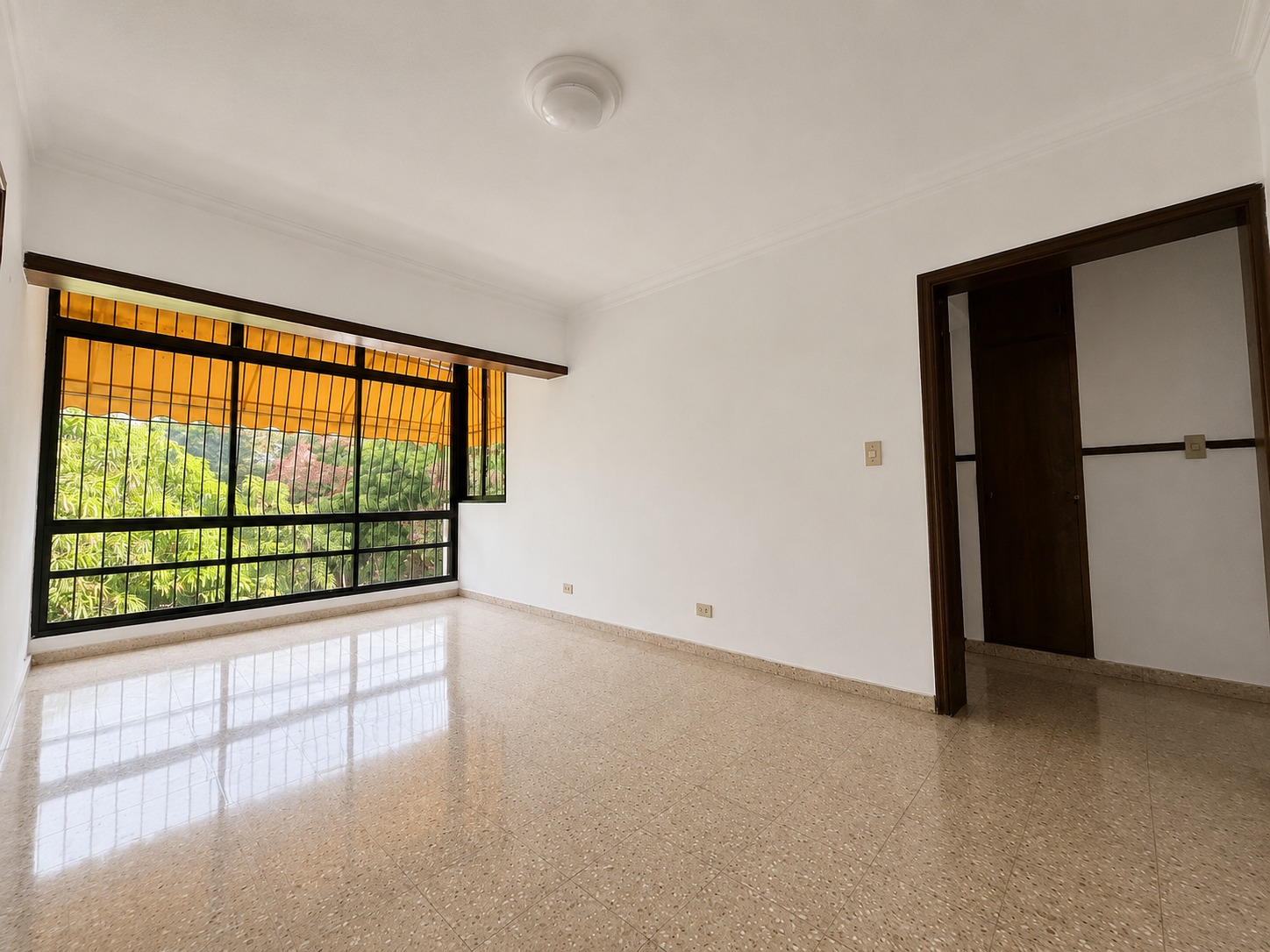Apartamento en Alquiler – Residencial El Túnel Precio: RD$40,000 mensuales - LaKasa Inmobiliaria
