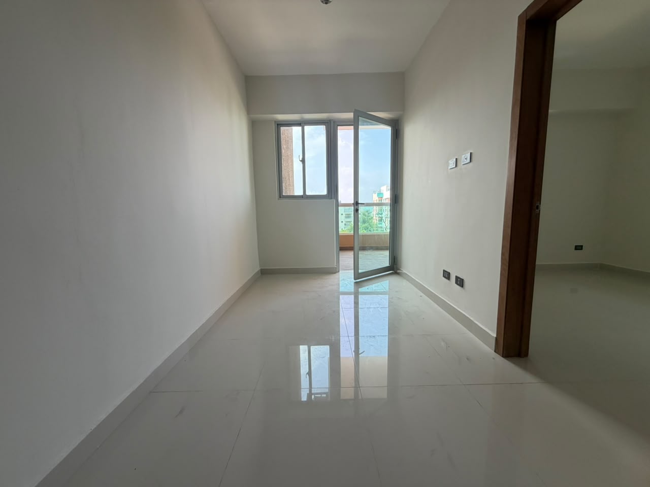 APARTAMENTO EN VENTA – AV. INDEPENDENCIA US$136,000 - LaKasa Inmobiliaria