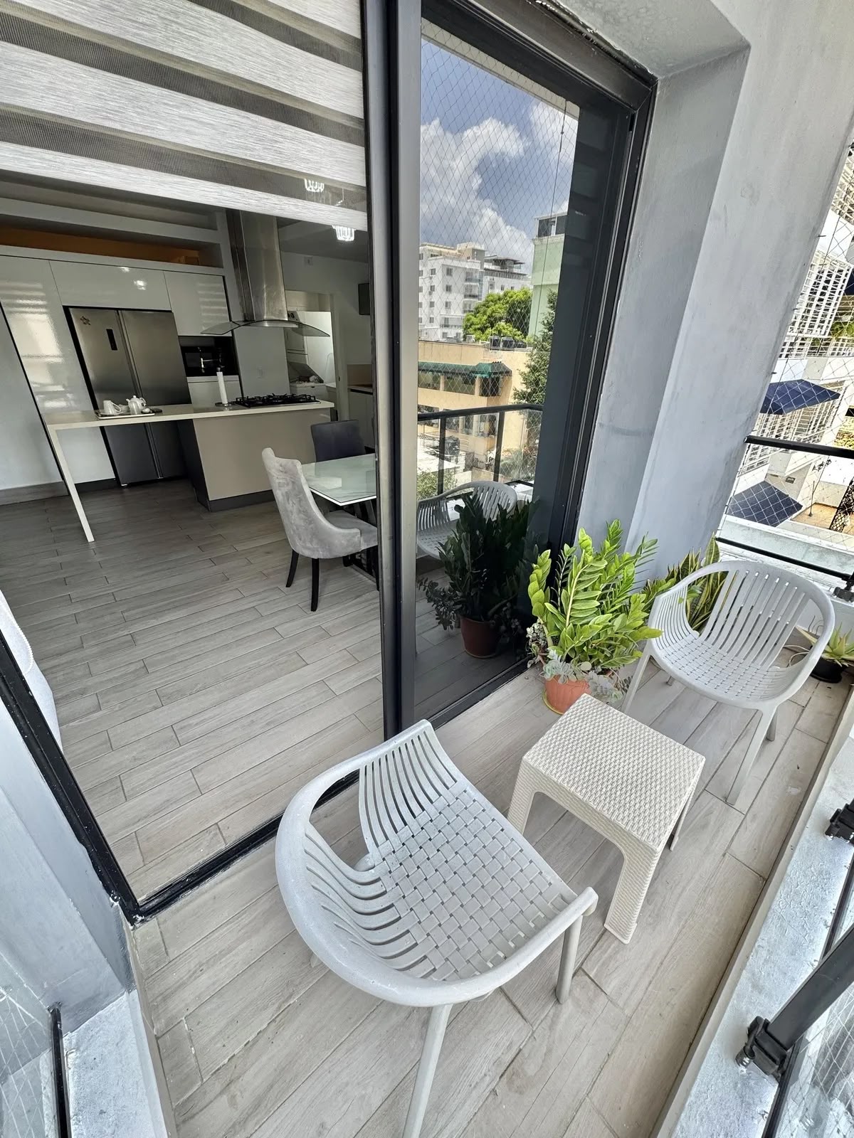 Apartamento en Alquiler Amueblado BELLA VISTA NORTE USD 1,450.00 (Mantenimiento incluido) - LaKasa Inmobiliaria